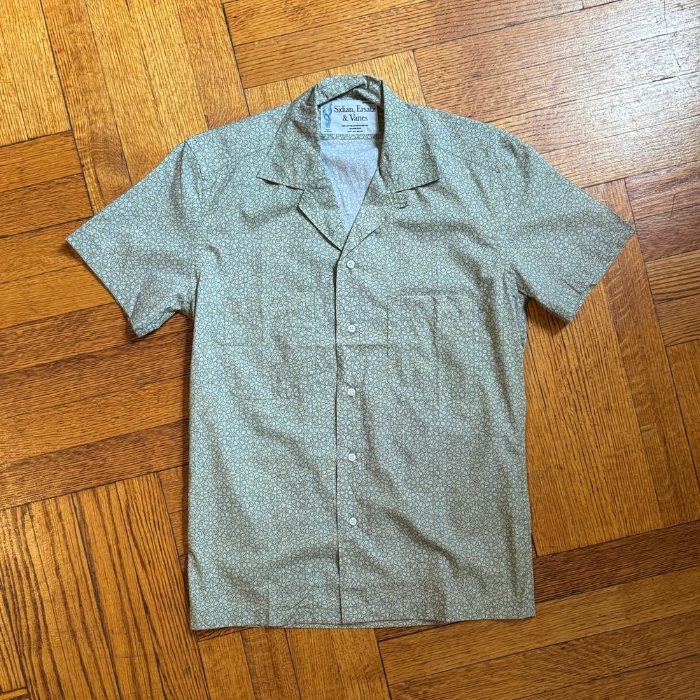 Sidian Ersatz Vanes short sleeve button up shirt size XS